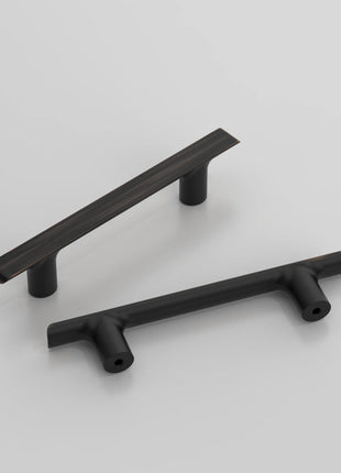DESIGN3273 Oil Rubbed Bronze Cabinet Pulls