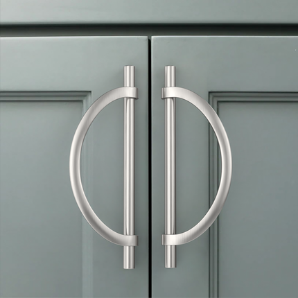 DESIGN3955 Champagne Bronze and Black Cabinet Pulls