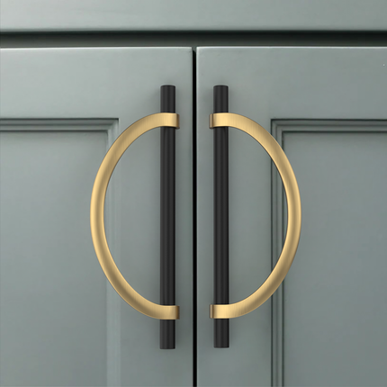 DESIGN3955 Champagne Bronze and Black Cabinet Pulls