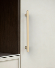 2244-Luxury-Kitchen-Cabinets-with-brushed-brass-cabinet-handles