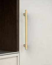 2244-Luxury-Kitchen-Cabinets-with-champagne-bronze-cabinet-handles