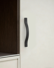 2284-Modern-Cabinet-with-matte-black-cabinet-handles