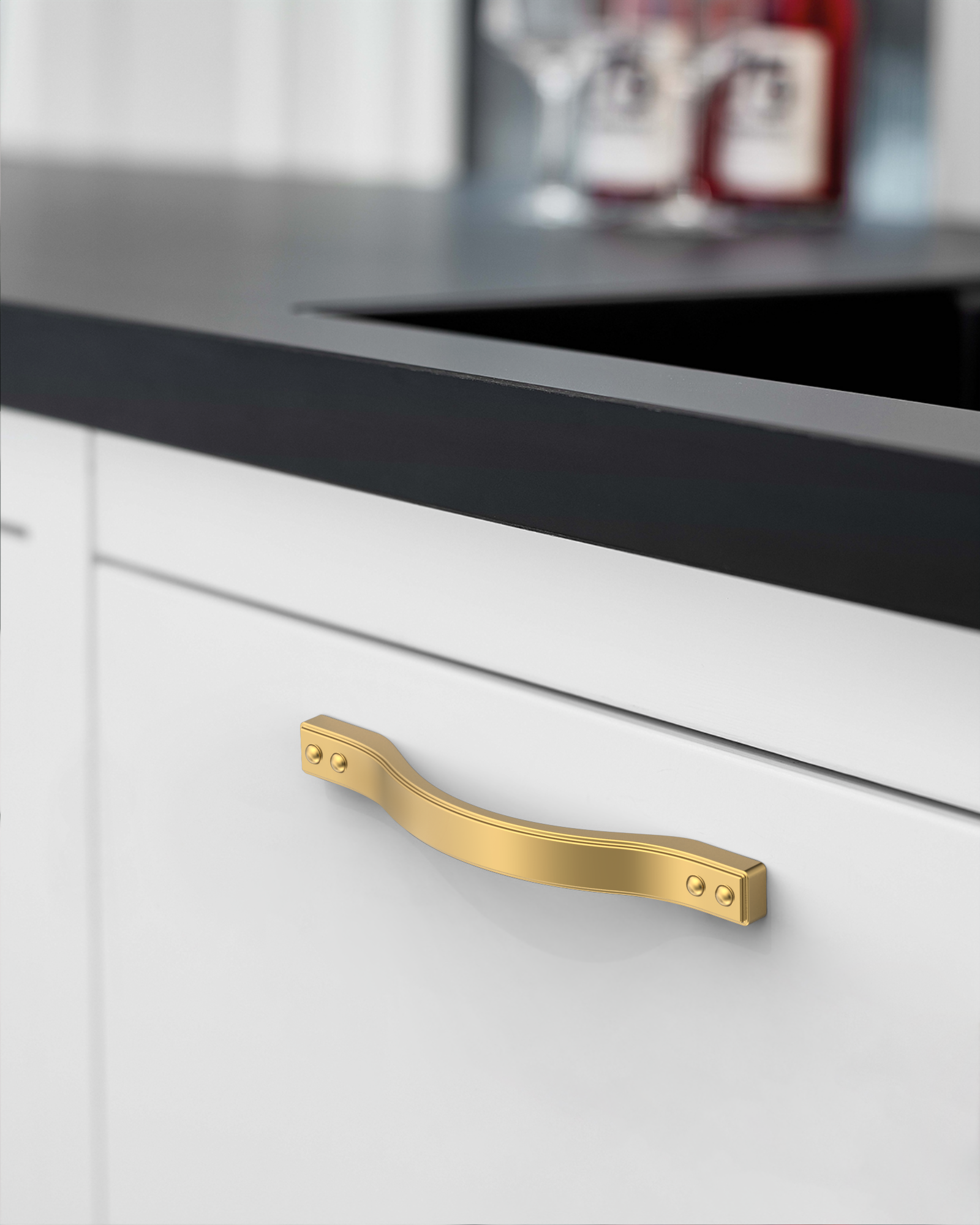 2284-White-Cabinets-with-champagne-bronze-cabinet-handles