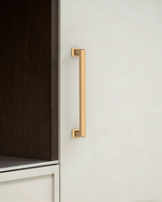 3818-Luxury-Kitchen-Cabinets-with-champagne-bronze-cabinet-handles