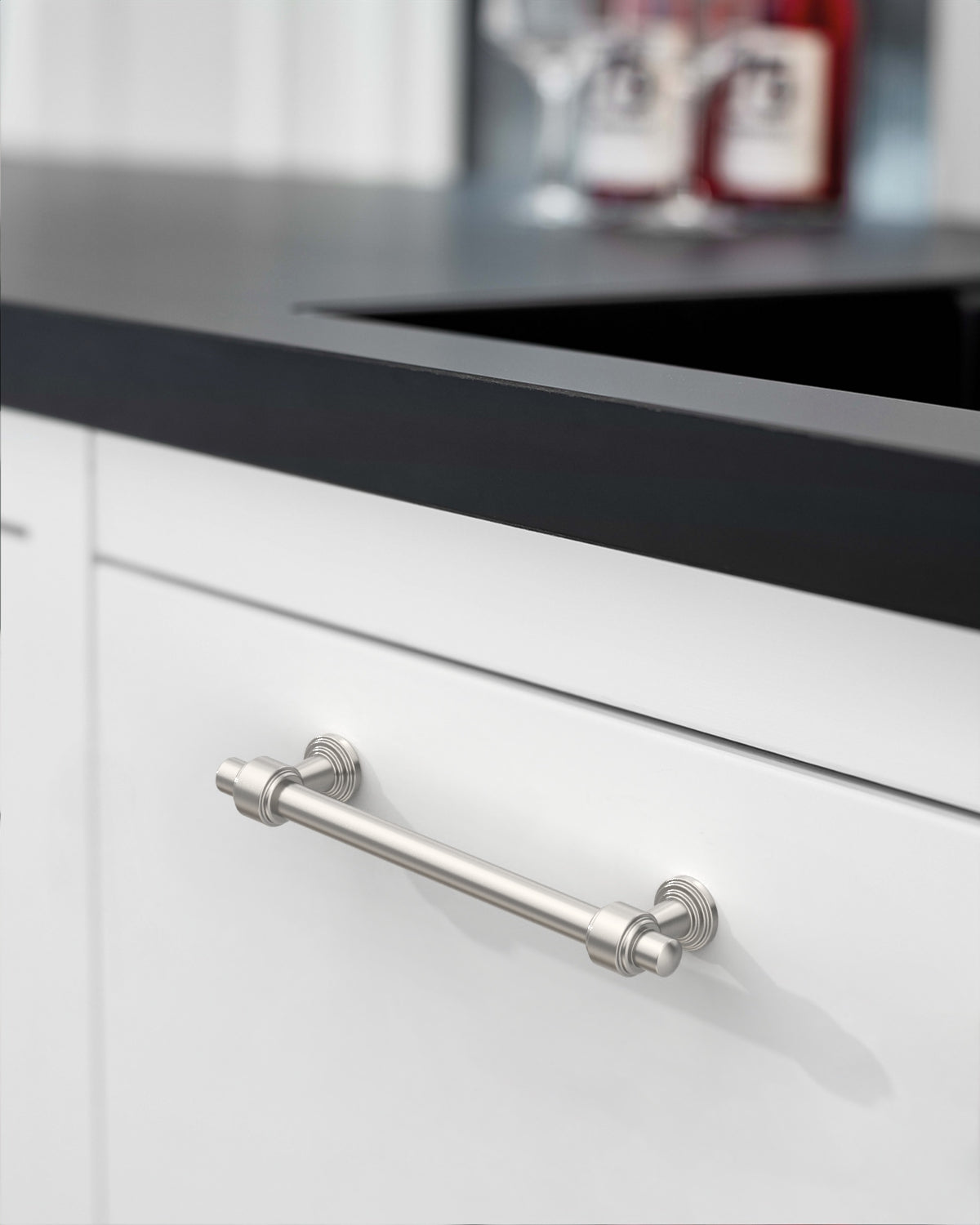 DESIGN2249 Modern Cabinet Handles | Straight Bar Drawer Pulls for Kitchen Cabinets, Closets & Dressers