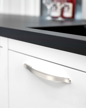 DESIGN2792 Vintage Scrolled Arch Cabinet Pulls
