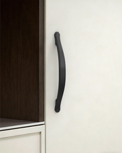 DESIGN2792 Vintage Scrolled Arch Cabinet Pulls
