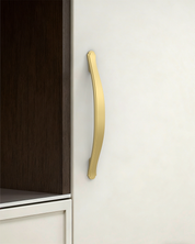 DESIGN2792 Vintage Scrolled Arch Cabinet Pulls