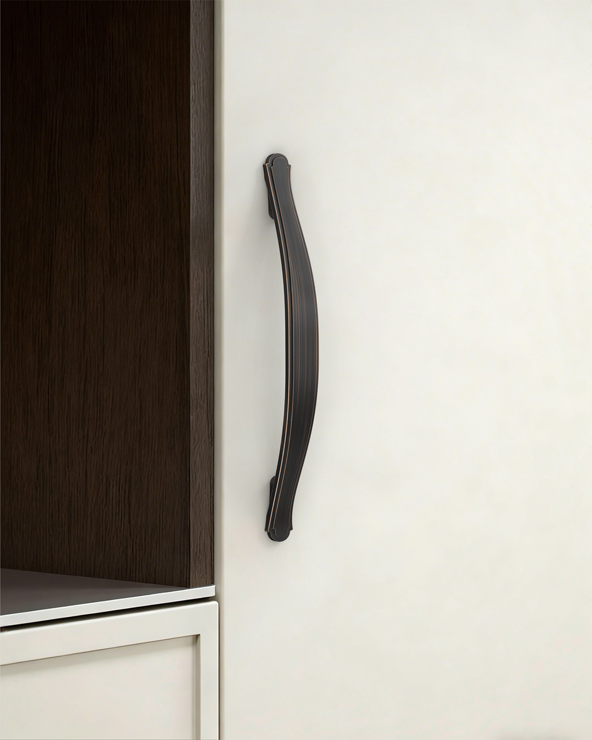 DESIGN2792 Vintage Scrolled Arch Cabinet Pulls