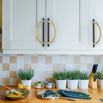 DESIGN3955 Champagne Bronze and Black Cabinet Pulls