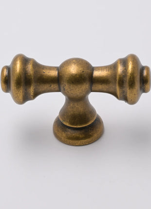 DESIGN3768 Antique Brass Solid Knobs