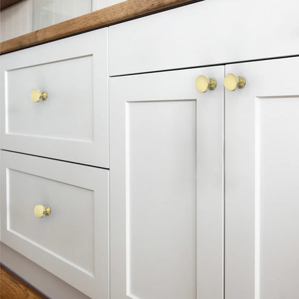 DESIGN2028 Brushed Brass Solid Knobs