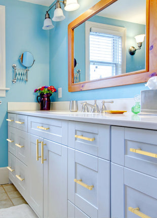 DESIGN3909 Brushed Gold Cabinet Pulls