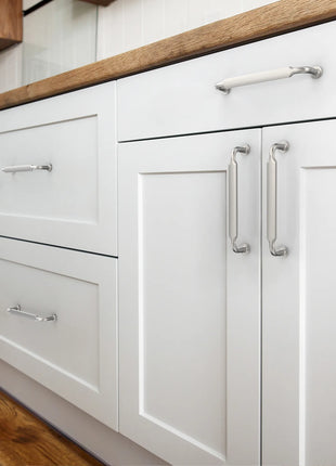DESIGN2028 Brushed Satin Nickel Solid Handles