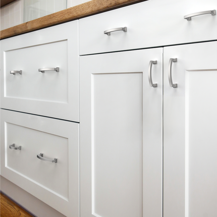 DESIGN3781 Champagne Bronze Cabinet Pulls