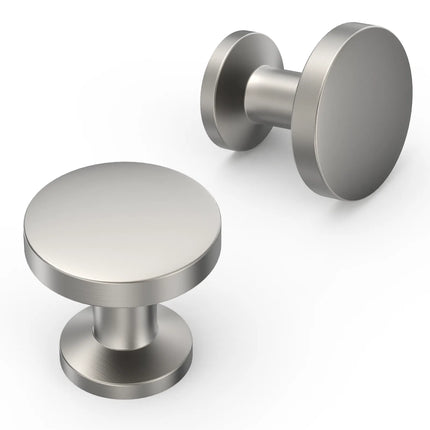 DESIGN2028 Brushed Brass Solid Knobs