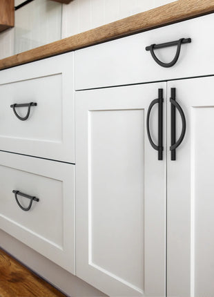 DESIGN3955 Matte Black Cabinet Pulls
