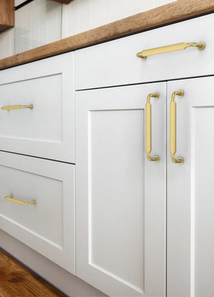 DESIGN2028 Brushed Gold Solid Handles