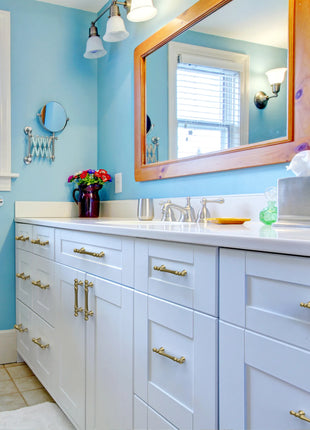 DESIGN3768 Brushed Gold Solid Cabinet Pulls