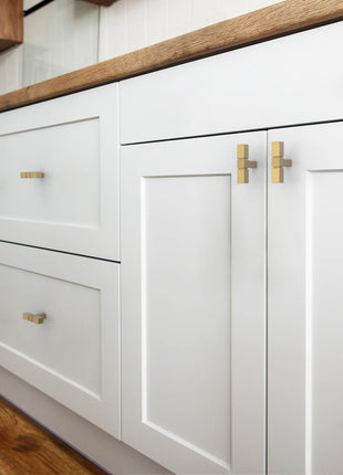 DESIGN3909 Champagne Bronze Solid Knobs