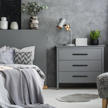 DESIGN3046 Brushed Gold Solid Handles