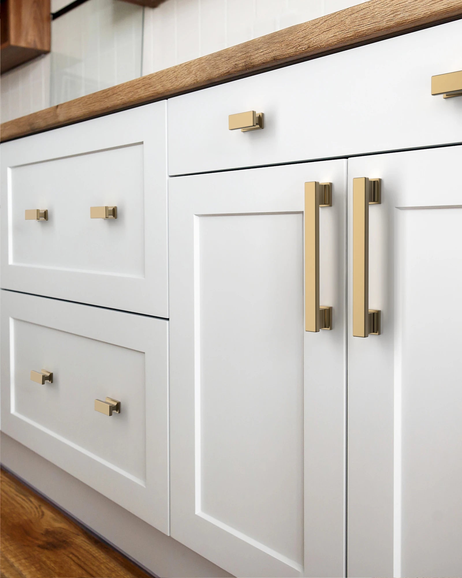 Amerdeco 10 Pack Polished Chrome Cabinet Pulls 5 Inch(128mm) Hole Center Cabinet Hardware Kitchen Cabinet Handles for Bathroom Drawer Pulls Dresser Amerdeco 10 Pack Polished Chrome Cabinet Pulls 5 Inch(128mm) Hole Center Cabinet Hardware Kitchen Cabinet Handles for Bathroom Drawer Pulls Dresser
