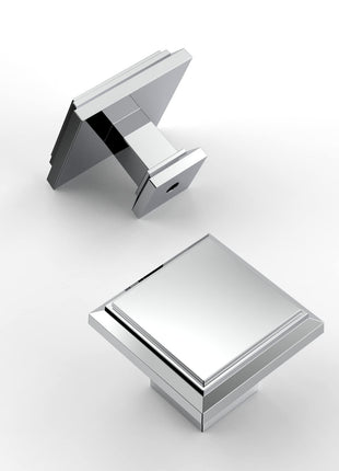 DESIGN2044 Polished Chrome Solid Knobs